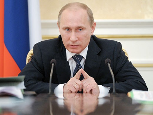 Путин выразил надежду на то, что деньги от продажи "Роснефти" своих долей будут вложены в российскую экономику Путин выразил надежду на то, что деньги от продажи "Роснефти" своих долей будут вложены в российскую экономику