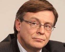 Представитель Партии регионов Кожара занял пост главы МИД Украины Представитель Партии регионов Кожара занял пост главы МИД Украины