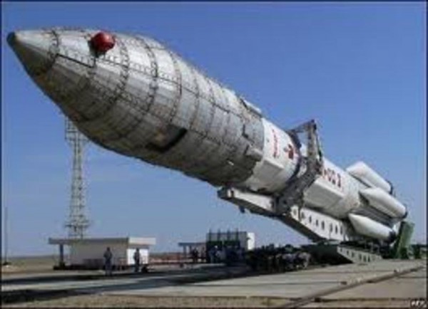 Запуск "Протона-М" со спутником SES-5 перенесен на сутки для дополнительных проверок Запуск "Протона-М" со спутником SES-5 перенесен на сутки для дополнительных проверок