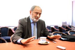 Минфин согласился финансировать программу модернизации суперкомпьютеров Гидрометцентра Минфин согласился финансировать программу модернизации суперкомпьютеров Гидрометцентра