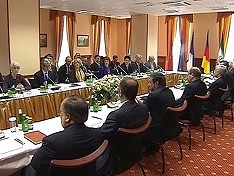 Право Тегерана на обогащение урана в мирных целях должно быть признано Право Тегерана на обогащение урана в мирных целях должно быть признано