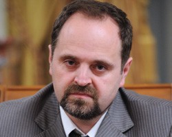Путин потребовал жесткой реакции на нарушения лицензионных требований недропользователями Путин потребовал жесткой реакции на нарушения лицензионных требований недропользователями