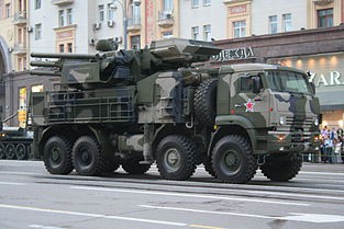 Москву с осени будут защищать уже две зенитные батареи «Панцирь-С» Москву с осени будут защищать уже две зенитные батареи «Панцирь-С»