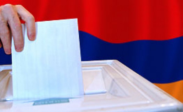 По мнению международных наблюдателей, выборы главы Армении прошли с небольшими нарушениями По мнению международных наблюдателей, выборы главы Армении прошли с небольшими нарушениями
