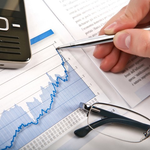 Экономика может расти за счет инвестиций в производство на 6% в год Экономика может расти за счет инвестиций в производство на 6% в год