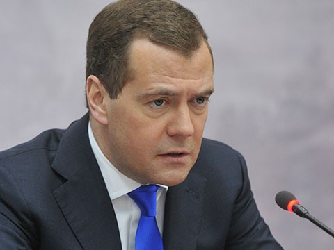 Доля нефтегазовых доходов бюджета РФ должна быть ниже Доля нефтегазовых доходов бюджета РФ должна быть ниже