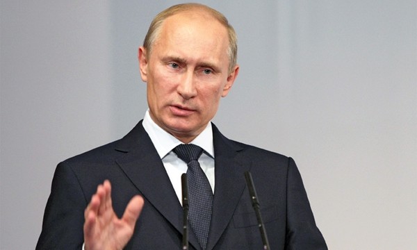 Путин заявил о попытках расшатать стратегический баланс РФ Путин заявил о попытках расшатать стратегический баланс РФ