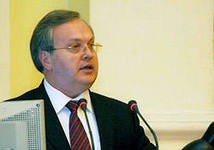 Минобороны Украины предоставит полигон для летчиков палубной авиации "Нитка" Минобороны Украины предоставит полигон для летчиков палубной авиации "Нитка"