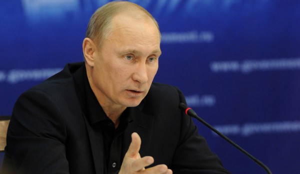 Путин считает необходимой своевременную борьбу с коррупцией Путин считает необходимой своевременную борьбу с коррупцией
