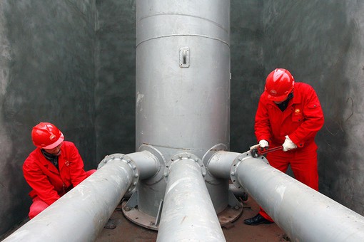 "Роснефть", возможно, увеличит поставки российской нефти в Китай "Роснефть", возможно, увеличит поставки российской нефти в Китай