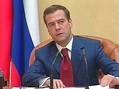 Дискредитирующим поступкам единороссов партия должна давать оценку Дискредитирующим поступкам единороссов партия должна давать оценку