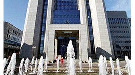 1,38 триллиона рублей составила выручка ОАО"Газпром" от продажи газа в страны дальнего зарубежья 1,38 триллиона рублей составила выручка ОАО"Газпром" от продажи газа в страны дальнего зарубежья