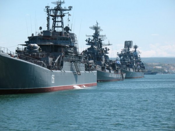 Путин отдал приказ о начале крупномасштабных учений в районе Черного моря Путин отдал приказ о начале крупномасштабных учений в районе Черного моря