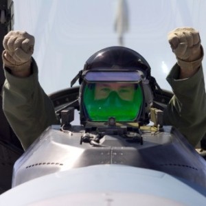 Оба пилота разбившегося в Карелии Су-27 живы Оба пилота разбившегося в Карелии Су-27 живы