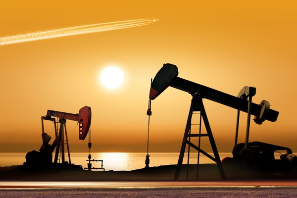 Цены на нефть продолжают падать Цены на нефть продолжают падать