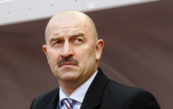 ФК "Амкар" возглавит Черчесов ФК "Амкар" возглавит Черчесов
