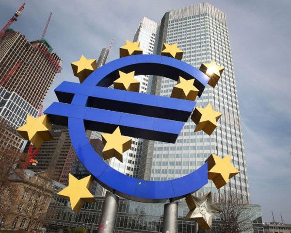 ЕЦБ не способен справиться с кризисом еврозоны ЕЦБ не способен справиться с кризисом еврозоны