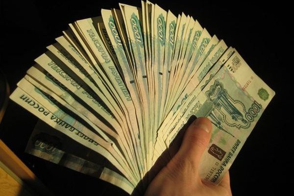 Госслужащим повысят зарплату Госслужащим повысят зарплату