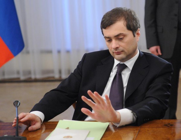 Сурков опровергает свое назначение в Кремль Сурков опровергает свое назначение в Кремль
