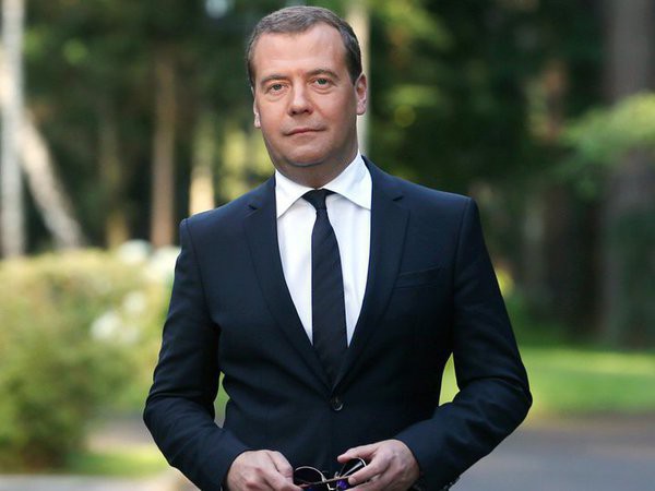 Медведев уверен, что «Единая Россия» достойно выступит на региональных выборах Медведев уверен, что «Единая Россия» достойно выступит на региональных выборах