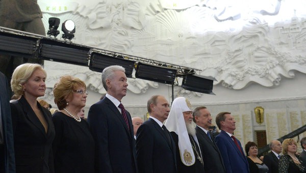 По мнению Путина, чванство чиновников стало причиной протестного голосования в Москве По мнению Путина, чванство чиновников стало причиной протестного голосования в Москве