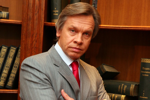 Алексей Пушков посоветовал голландской полиции следить за «узаконенными педофилами» Алексей Пушков посоветовал голландской полиции следить за «узаконенными педофилами»