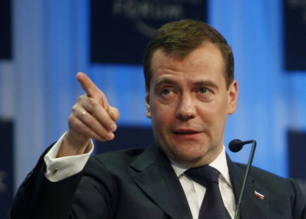 Медведев призывает Украину «не кусать локти» Медведев призывает Украину «не кусать локти»