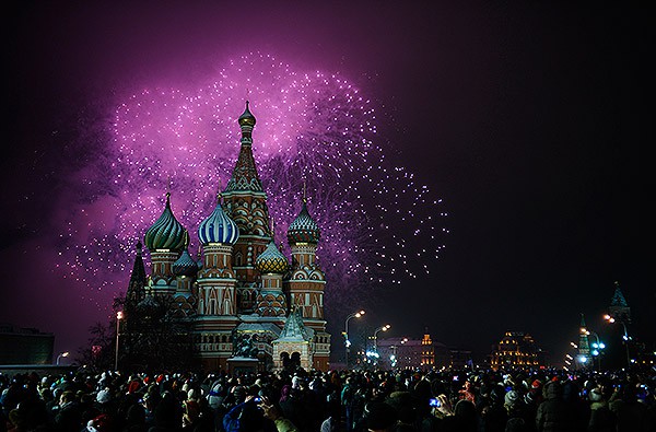 Жителей Москвы ожидает неповторимое новогоднее шоу Жителей Москвы ожидает неповторимое новогоднее шоу