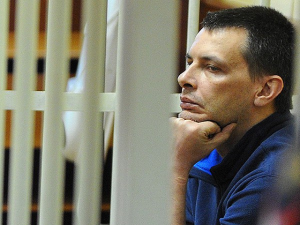 Суд приговорил Алексея Кабанова к 14 годам колонии строгого режима Суд приговорил Алексея Кабанова к 14 годам колонии строгого режима