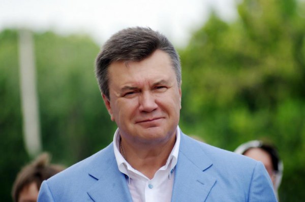 Виктор Янукович прервал молчание и сделал несколько заявлений Виктор Янукович прервал молчание и сделал несколько заявлений