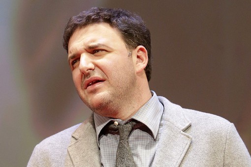 Политическая идеология и театр Политическая идеология и театр