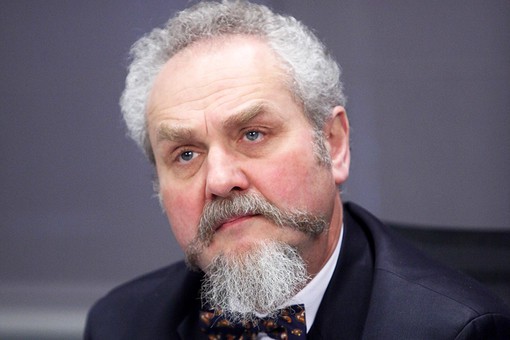 Преподаватель МГИМО профессор Андрей Зубов уволен за критику действий России Преподаватель МГИМО профессор Андрей Зубов уволен за критику действий России