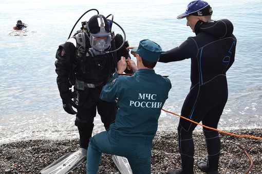 Крым готовится к пляжному сезону Крым готовится к пляжному сезону