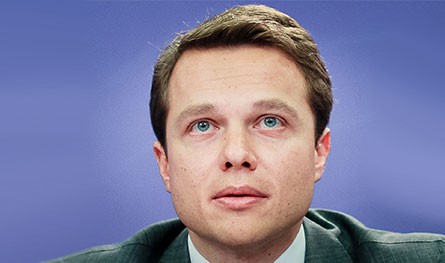 Максим Ликсутов обратился в суд с иском против Алексея Навального. Максим Ликсутов обратился в суд с иском против Алексея Навального.