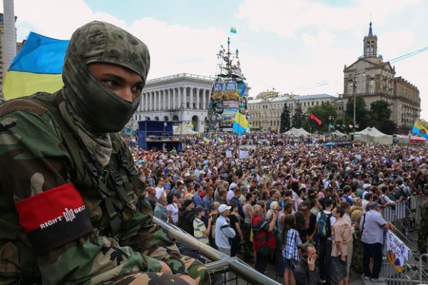 От митинга к войне От митинга к войне