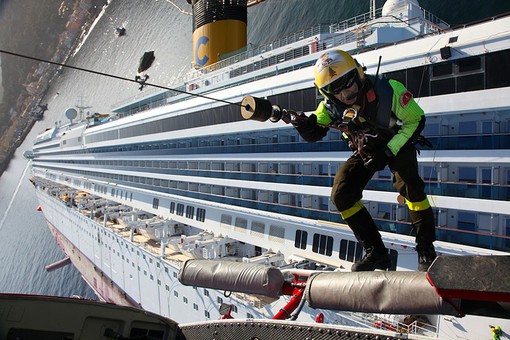 Подъем Costa Concordia Подъем Costa Concordia