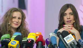 Участницы Pussy Riot снялись в «карточном домике» Участницы Pussy Riot снялись в «карточном домике»