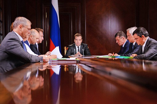 Накопительную часть пенсии решено заморозить до 2015 года Накопительную часть пенсии решено заморозить до 2015 года