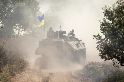 Россия поможет Новороссии Россия поможет Новороссии