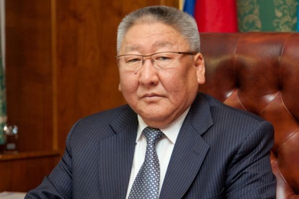 Глава Якутии распустил правительство Глава Якутии распустил правительство