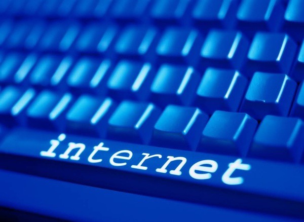 Россия не будет ограничивать доступ в интернет Россия не будет ограничивать доступ в интернет