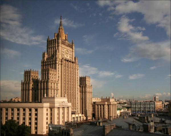 МИД России призвал ДНР и ЛНР к диалогу с Киевом МИД России призвал ДНР и ЛНР к диалогу с Киевом