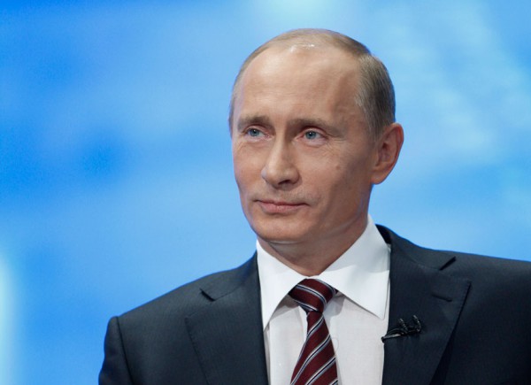 В. Путин подписал закон о федеральном бюджете на 2015-2017 годы
