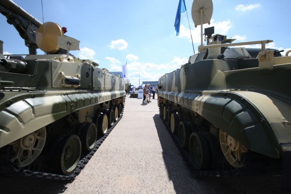 Лавров: РФ активизирует военно-техническое сотрудничество с Суданом