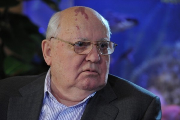 М. Горбачев призвал Россию и Запад провести саммиты по «разморозке» отношений