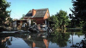 Спасатели планируют в течение 2 дней очистить русло устья реки у Крымска
