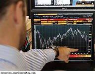 Фондовые индексы Европы снижаются на 2-3% на опасениях за Испанию и Грецию Фондовые индексы Европы снижаются на 2-3% на опасениях за Испанию и Грецию