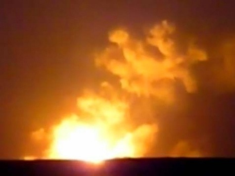 Загоревшийся под Новосибирском эшелон с боеприпасами уничтожен огнем Загоревшийся под Новосибирском эшелон с боеприпасами уничтожен огнем