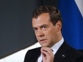 Медведев поручил Пучкову лично контролировать тушение пожаров в Томской области Медведев поручил Пучкову лично контролировать тушение пожаров в Томской области