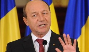 Референдум об импичменте президенту Румынии провалился из-за низкой явки Референдум об импичменте президенту Румынии провалился из-за низкой явки